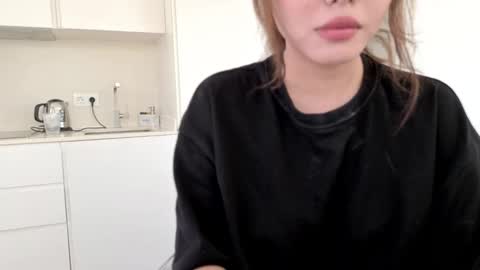 girl next door named Amy online show from 03-24-26, 01:27