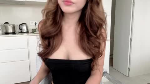 girl next door named Amy online show from 04-23-26, 02:19