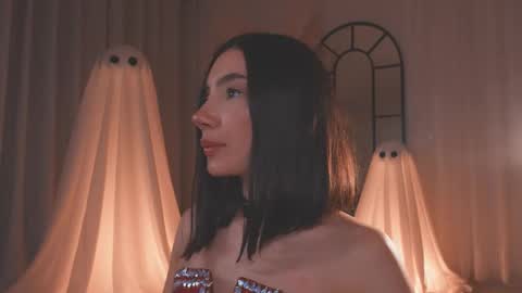 Amy Armstrong online show from 10-14-25, 12:55