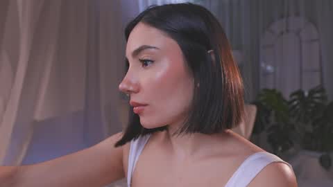 Amy Armstrong online show from 04-23-26, 09:50