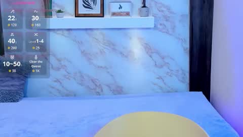 Snapshot of amybarton chatting on 11-09-25, 04:27 My name is AMY... Nice to meet you thumb up me please its important online show from 11-09-25, 04:27