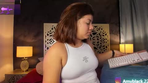 Amy online show from 02-03-26, 10:59