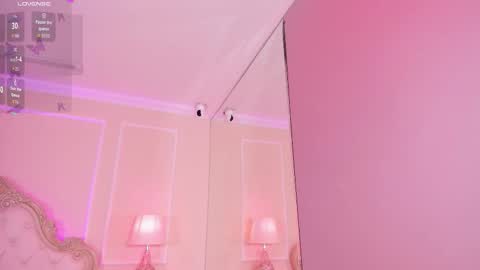 Snapshot of amyblackwood chatting on 09-13-25, 07:46 Amy online show from 09-13-25, 07:46