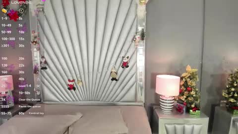 Amy online show from 12-20-25, 04:19