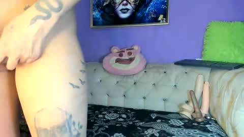 Amy Kamila online show from 11-27-25, 12:24