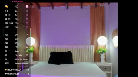 amyjohnsonn online show from 10-31-25, 01:23