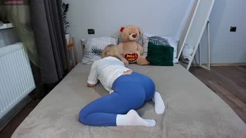 amymilson online show from 02-26-25, 07:49