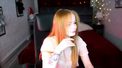 Snapshot of amynox chatting on 05-04-26, 05:03 Amy online show from 05-04-26, 05:03