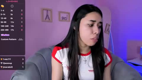 Snapshot of amyolimpo chatting on 02-27-25, 04:41 Amy ... Nice to meet u thumb up me please its important online show from 02-27-25, 04:41