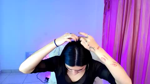 Amy ... Nice to meet u   thumb up me please its important online show from 02-17-26, 10:16