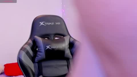 Amy online show from 09-09-25, 03:55