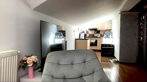 Snapshot of amyroberta92 chatting on 03-04-25, 07:30 amyroberta92 online show from 03-04-25, 07:30