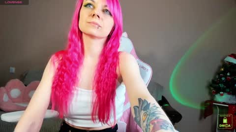 Snapshot of amyrose69 chatting on 01-07-25, 03:35 Amy Rose online show from 01-07-25, 03:35
