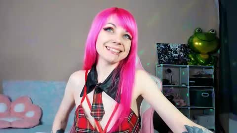 Snapshot of amyrose69 chatting on 09-19-25, 07:36 Amy Rose online show from 09-19-25, 07:36
