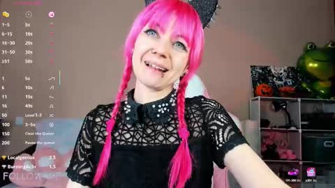 Snapshot of amyrose69 chatting on 09-22-25, 06:54 Amy Rose online show from 09-22-25, 06:54