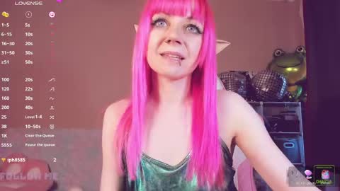 Snapshot of amyrose69 chatting on 05-01-26, 04:33 Amy Rose online show from 05-01-26, 04:33