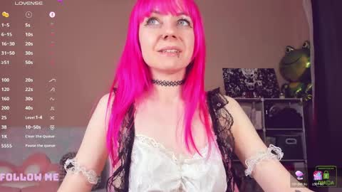 Snapshot of amyrose69 chatting on 05-07-26, 06:02 Amy Rose online show from 05-07-26, 06:02
