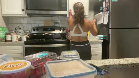 Snapshot of amysmilez chatting on 09-09-25, 02:49 Amy Smilez online show from 09-09-25, 02:49