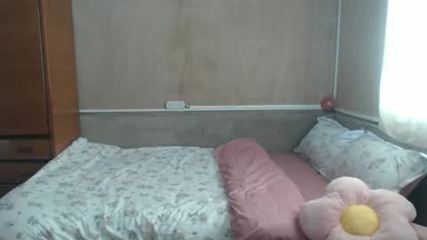 Snapshot of amysweetbabe chatting on 05-13-26, 10:49 amysweetbabe online show from 05-13-26, 10:49