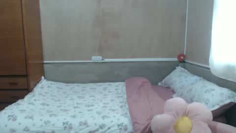 Snapshot of amysweetbabe chatting on 05-14-26, 10:27 amysweetbabe online show from 05-14-26, 10:27