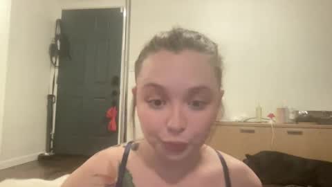 Snapshot of amythrill chatting on 09-16-25, 05:30 Amy Thrill online show from 09-16-25, 05:30