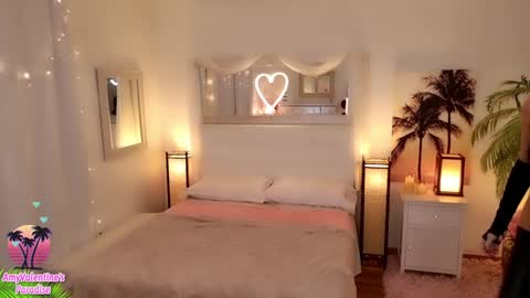  AmyValentine  online show from 10-17-25, 05:54