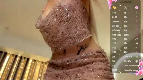 Snapshot of amyvilvet chatting on 05-30-26, 07:11 amyvilvet online show from 05-30-26, 07:11