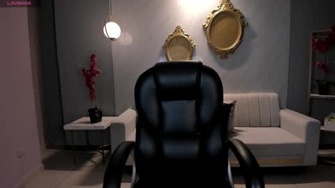 AMY WALKER online show from 02-07-25, 10:19