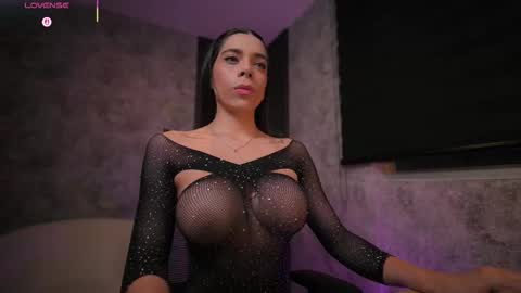 Snapshot of amywalker_ chatting on 02-25-26, 11:09 AMY WALKER online show from 02-25-26, 11:09