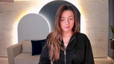    online show from 01-06-25, 09:19