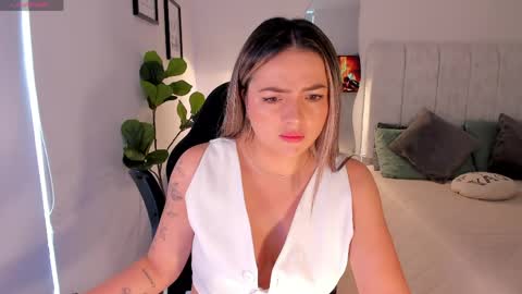    online show from 04-24-26, 03:03