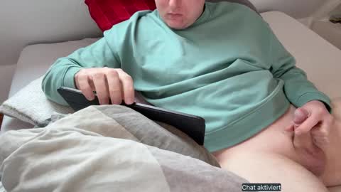 an0nym0us_usr online show from 02-28-25, 03:48