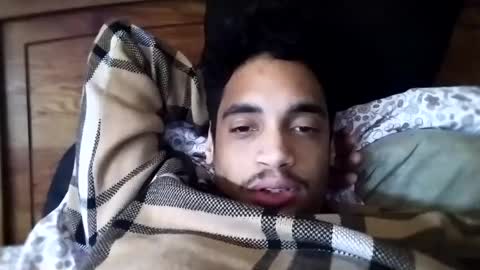 Snapshot of an377432 chatting on 03-01-25, 06:11 an377432 online show from 03-01-25, 06:11