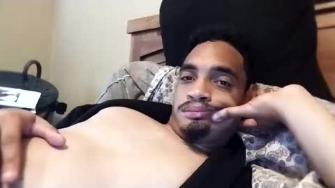 Snapshot of an377432 chatting on 11-07-25, 07:03 an377432 online show from 11-07-25, 07:03