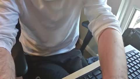 A online show from 03-06-26, 09:06