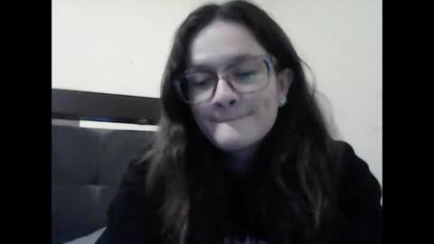 Snapshot of an_e333 chatting on 10-05-25, 03:16 an_e333 online show from 10-05-25, 03:16