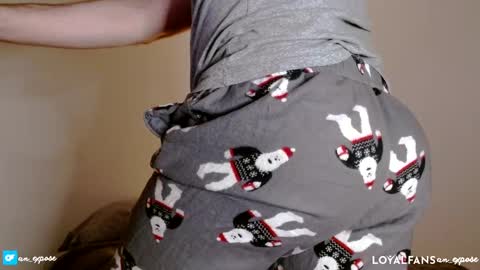 an expos online show from 12-02-24, 03:04