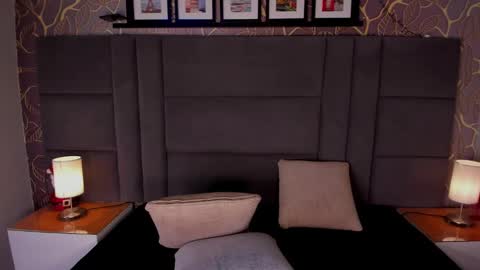Snapshot of ana_beckett chatting on 01-18-25, 05:48 Ana  online show from 01-18-25, 05:48