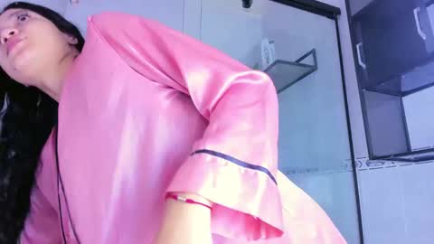 Snapshot of ana_bs chatting on 02-28-25, 04:43 ana_bs online show from 02-28-25, 04:43