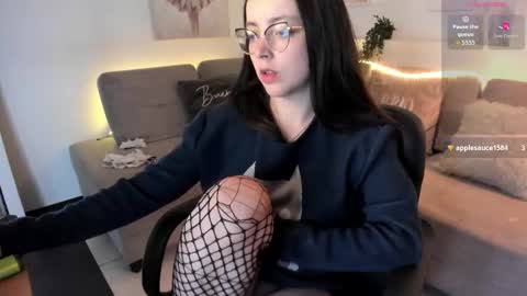  Ana  online show from 11-14-25, 11:09