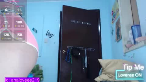 Ana lopez - Cameltoe girl  online show from 02-02-25, 01:45