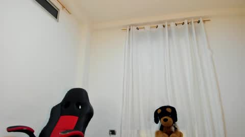 Ana online show from 04-26-26, 11:57