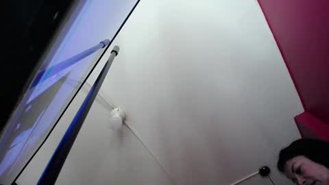 Snapshot of ana_mature_ chatting on 02-19-25, 02:23 Ana online show from 02-19-25, 02:23