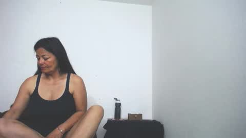 Snapshot of ana_mature_ chatting on 11-04-25, 12:26 Ana online show from 11-04-25, 12:26