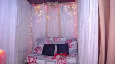 Ana online show from 09-15-25, 11:38