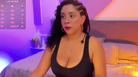 Ana My schedule 0400 - 1600 GMT -5 online show from 10-20-25, 10:16