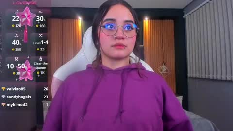 Snapshot of ana_taylor2 chatting on 01-23-25, 08:35 Ana online show from 01-23-25, 08:35