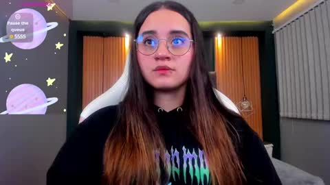 Snapshot of ana_taylor2 chatting on 01-29-25, 11:51 Ana online show from 01-29-25, 11:51