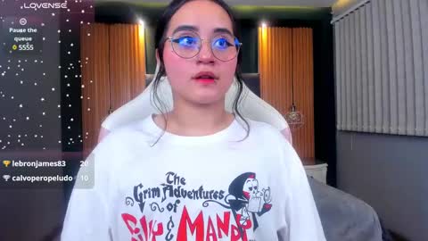 Snapshot of ana_taylor2 chatting on 02-14-25, 09:21 Ana online show from 02-14-25, 09:21