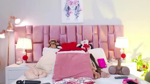 anaa_bellaa online show from 05-19-26, 12:11
